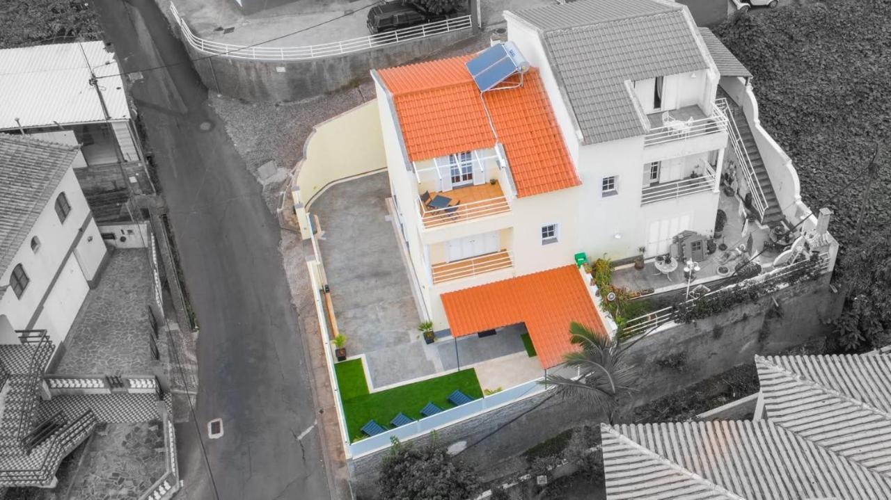 Flowers Island House 4 Caniço Εξωτερικό φωτογραφία