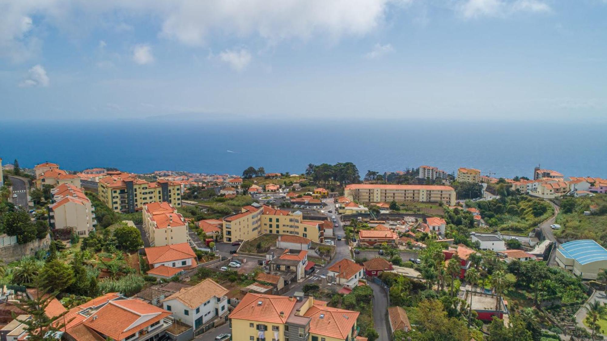 Flowers Island House 4 Caniço Εξωτερικό φωτογραφία